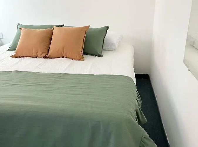 Departamento De Un Dormitorio-Opcional Cochera - 1º De Mayo